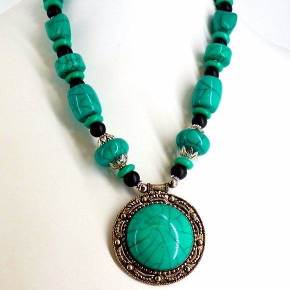 Southwestern Necklace Faux Turquoise Huge Pendant Ethnic 24" NOS Perfect M550 - Picture 6 of 6